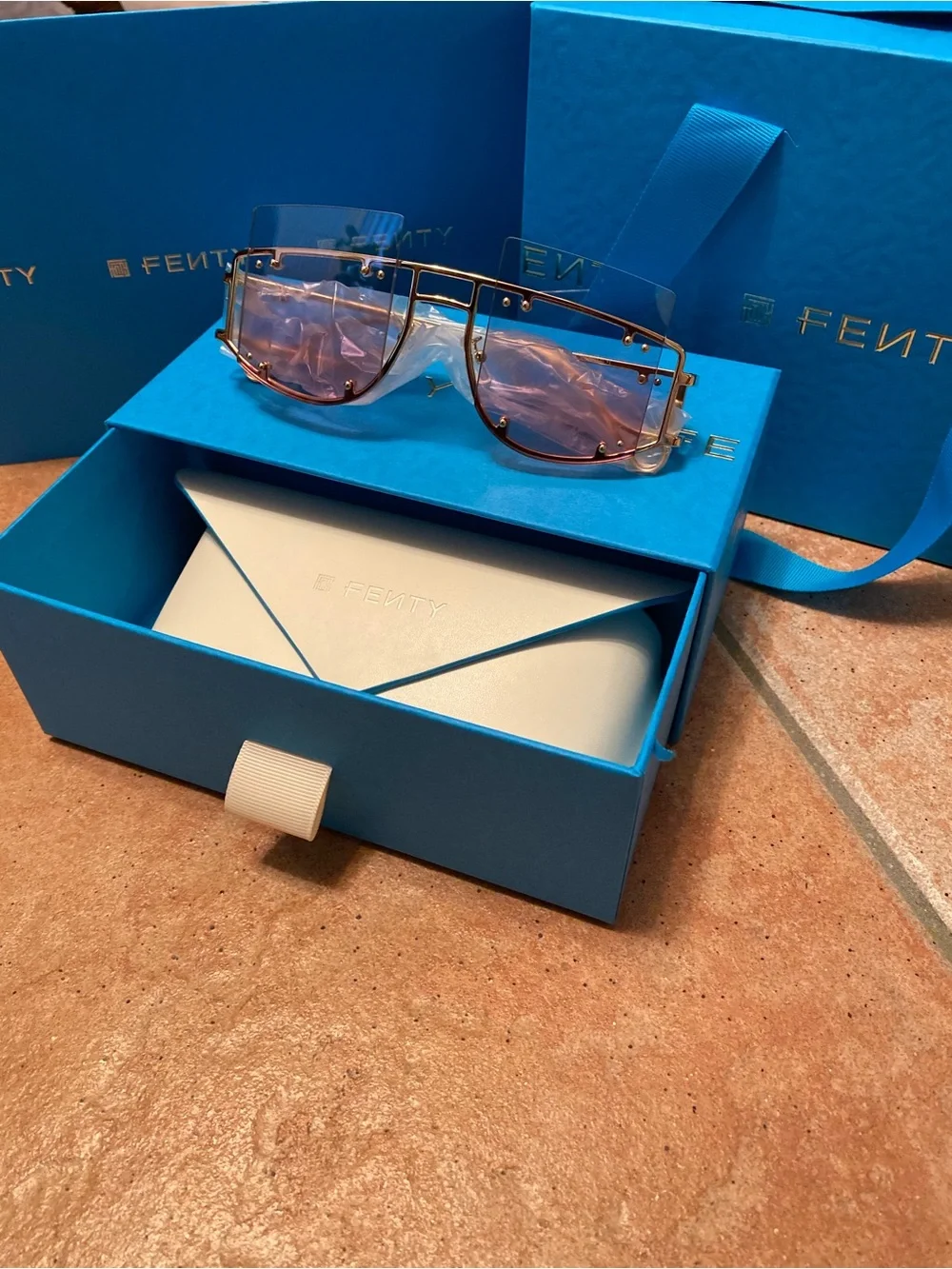 Fenty Beauty stylish fenty